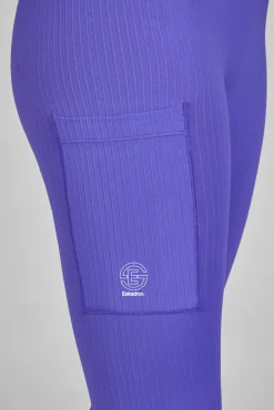 Riding Tight Seamless Dynamic